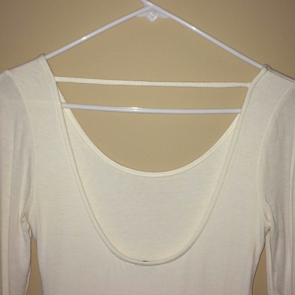 Long sleeve white dress - Picture 2 of 2